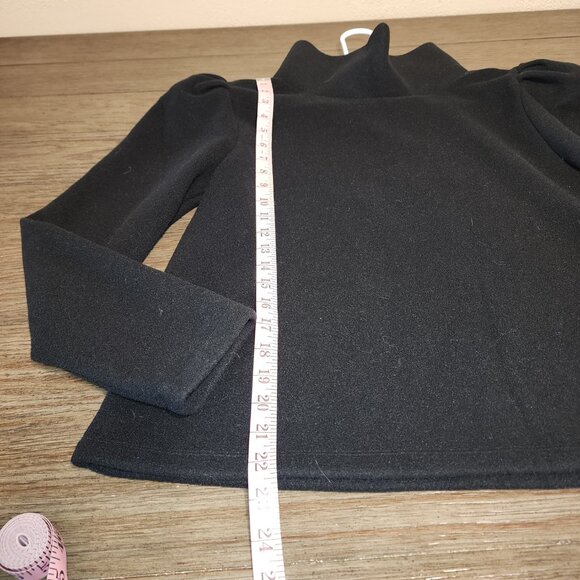 Tuckernuck Dudley Stephens Black Palmer Puff Sleeve Turtleneck NWT Large - Picture 3 of 9